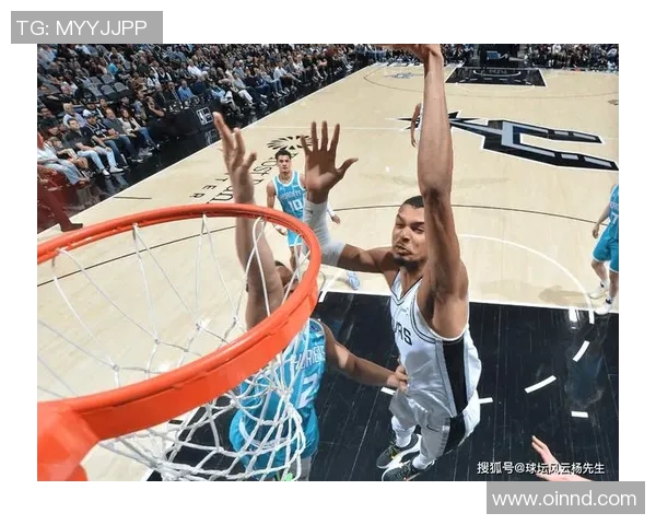 马刺队大胜黄蜂队,重回胜利轨道